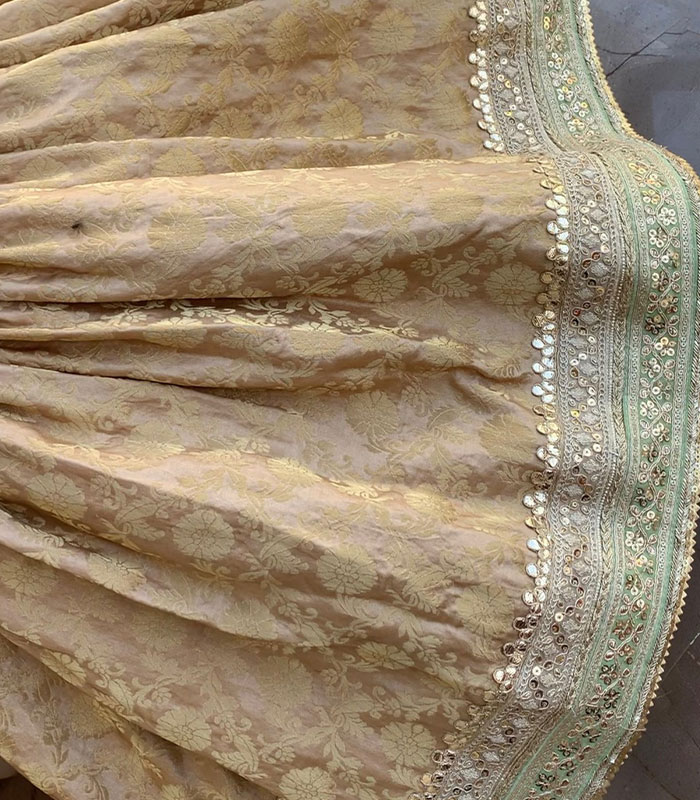 Golden garara Her Shoptiqies