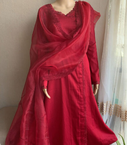 Merub maroon suit